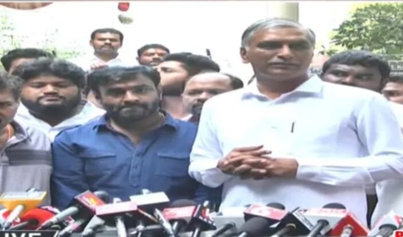 Hyderabad: Minister Harish Rao Visits Vishnuvardhan Reddy